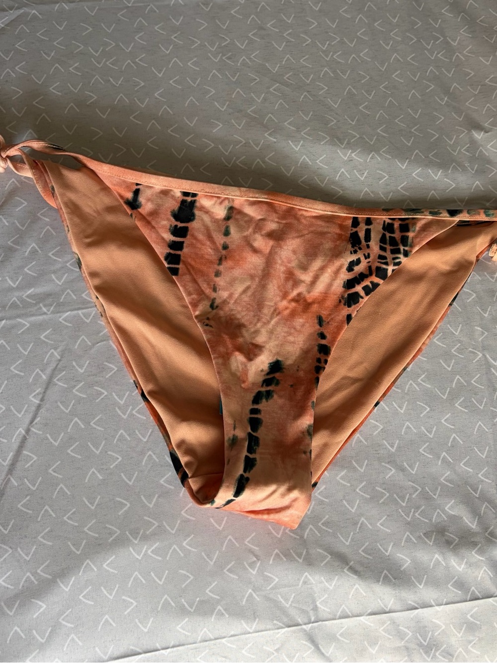 H&M Peach Tie-Dye Bikini Bottoms with Black Accent